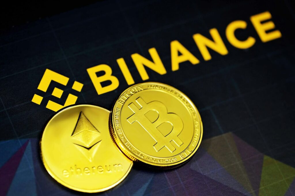 Binance — крупный онлайн-сервис обмена цифровых валют, блокчейн-система и поставщик инфраструктуры для криптовалютной отрасли с комплексом продуктов Binance — крупный онлайн-сервис обмена цифровых валют, блокчейн-система и поставщик инфраструктуры для криптовалютной отрасли с комплексом продуктов